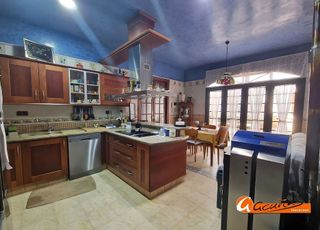 Casa adosada en venta en Campillos