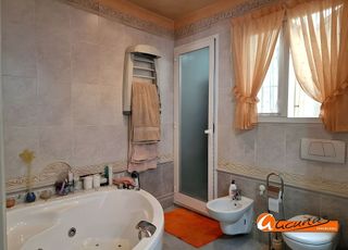 Casa adosada en venta en Campillos