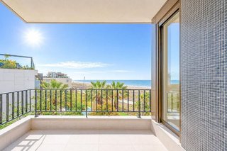 Piso en venta en Lluminetes en Castelldefels