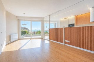 Piso en venta en Lluminetes en Castelldefels