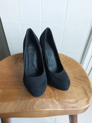 Zapatos de tacón negros