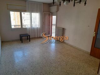 Piso en venta en Centre en Hospitalet de Llobregat, L´