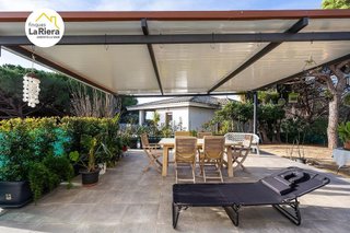 Chalet en venta en Arenys de Munt