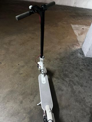 Patinete Eléctrico Xiaomi Mi Scooter 365