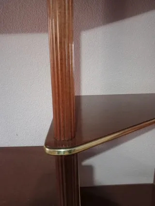 Mueble Estantería TV Madera y dorado