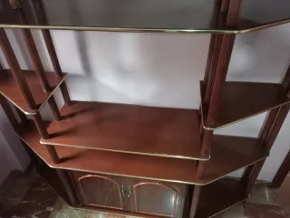 Mueble Estantería TV Madera y dorado