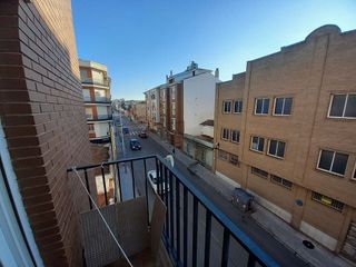 Piso en venta en Linares