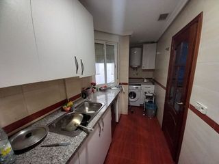 Piso en venta en Linares