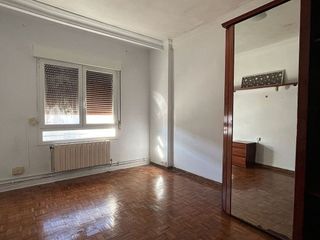 Piso en venta en Azpilagaña en Pamplona