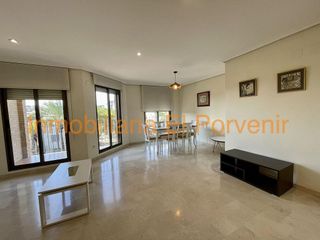 Piso en venta en Zona Avenida al Vedat en Torrent