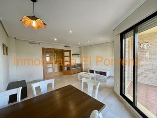 Piso en venta en Zona Avenida al Vedat en Torrent