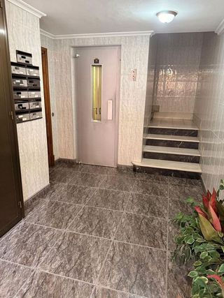 Piso en venta en Tenderina Alta - Fozaneldi en Oviedo