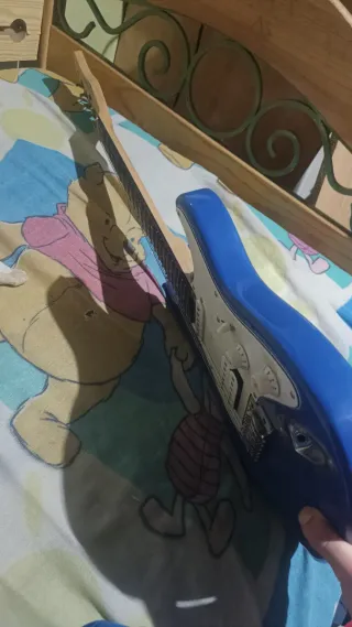 Guitarra Eléctrica Azul Eagletone