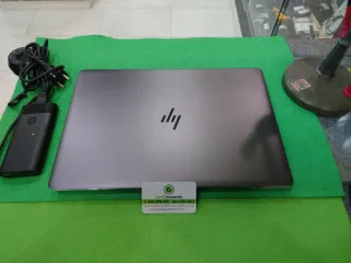 HP ZBook Studio G4 Portátil
