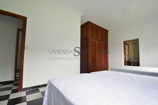 Chalet en venta en Carmona