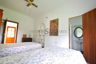 Chalet en venta en Carmona