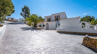 Chalet en venta en Finestrat pueblo en Finestrat