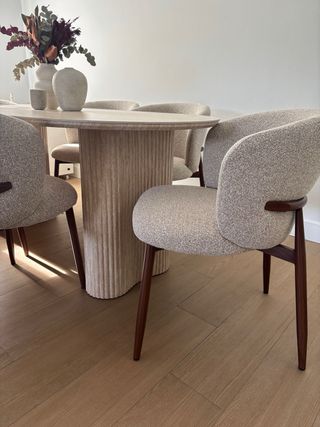 Silla tapizada nueva