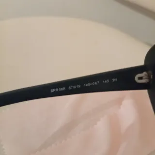 Occhiali da sole Prada neri e marroni