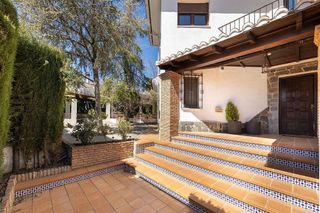 Chalet en venta en Albolote