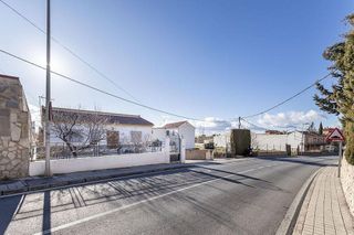 Chalet en venta en Barrio de la Vega en Monachil