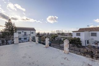 Chalet en venta en Barrio de la Vega en Monachil