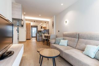 Casa adosada en venta en Albolote