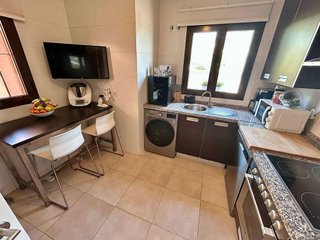 Casa adosada en venta en Zona el Higuerón en Benalmádena