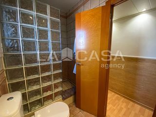 Piso en venta en Fondo en Santa Coloma de Gramanet