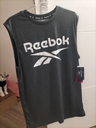 Camiseta sin mangas Reebok gris
