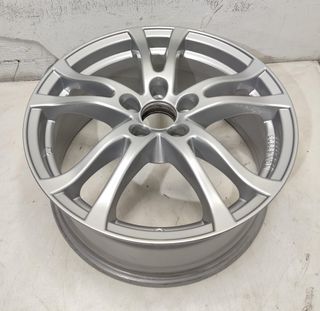 Juego de Llanta mercedes Viano 17 pulgadas