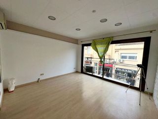 Casa adosada en venta en Montcada Centre - La Ribera en Montcada i Reixac