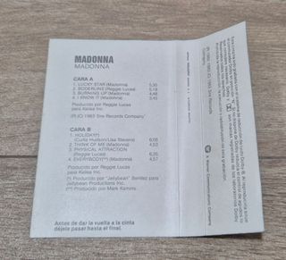 Madonna - Álbum Debut (1983) casete