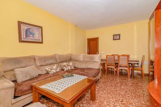 Piso en venta en Lucena