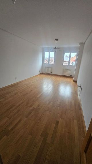 Piso en venta en La Chantría - La Lastra en León