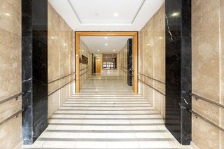 Piso en venta en Camino de Ronda - Rosaleda en Granada