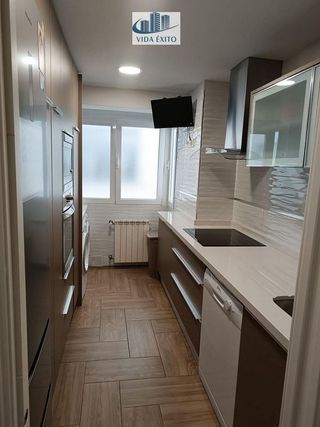 Piso en venta en Peñamefecit - Avda Barcelona en Jaén