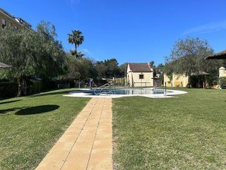 Piso en venta en Ctra Sanlúcar-Zona Cuatro Pinos en Puerto de Santa María (El)