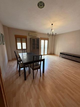 Dúplex en venta en Ctra. Circunvalación - La Magdalena en Jaén