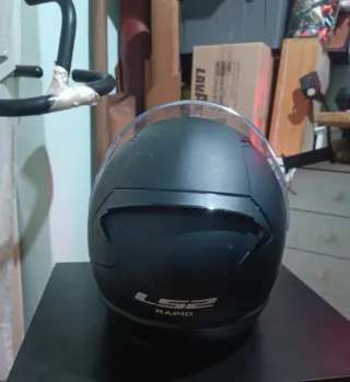 Casco integral LS2 negro mate