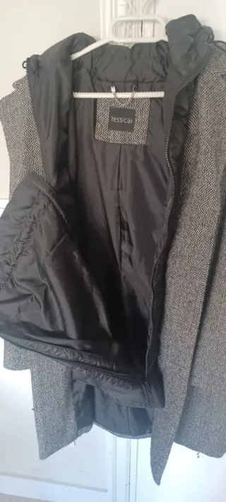 Abrigo de porteo Yessica gris