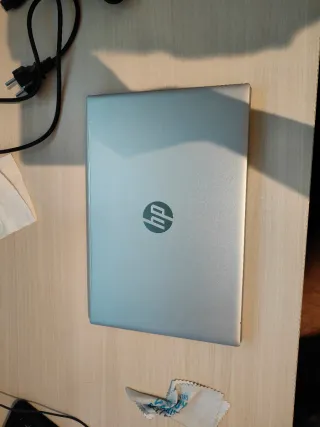 Portátil HP Pavilion 14-ex0003ns Plata