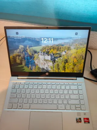 Portátil HP Pavilion 14-ex0003ns Plata