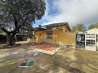 Chalet en alquiler en El Praderón en Galapagar