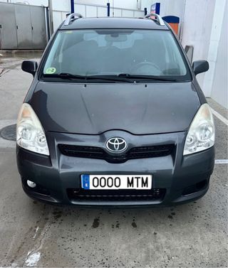 Toyota Corolla verso 2009