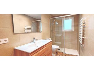 Piso en venta en Eixample Nord – La Devesa en Girona