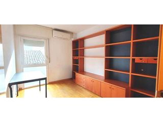 Piso en venta en Eixample Nord – La Devesa en Girona