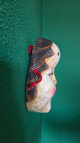 Máscara Okame Teatro Japonés Talla Madera