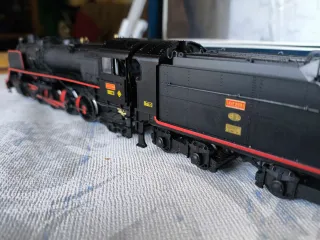 Locomotora HO Mikado Negra