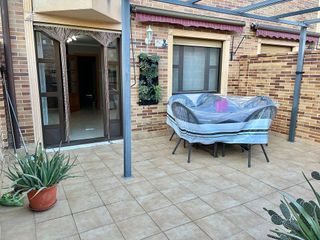 Casa adosada en venta en Miranda de Ebro